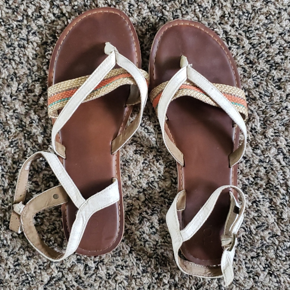 TOM'S Sandals
